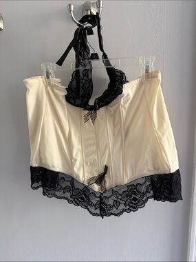 Ivory Halter Lace Bustier with Black Trim - Elegant Shaping Top
